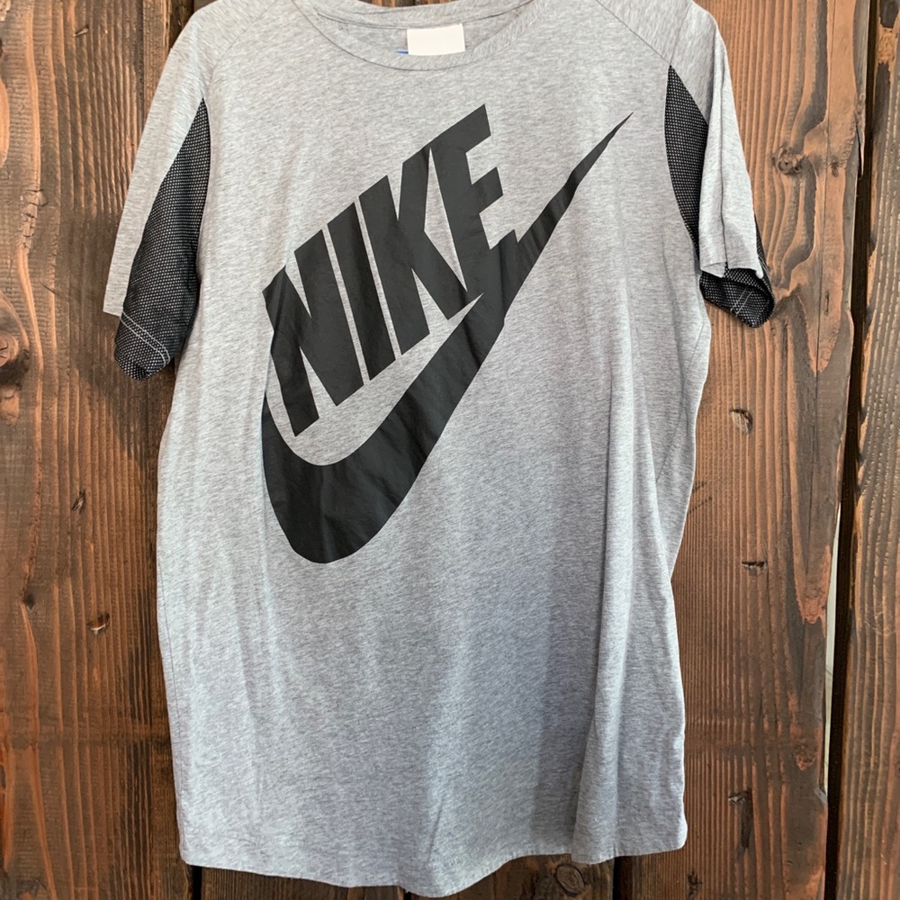 Nike Top